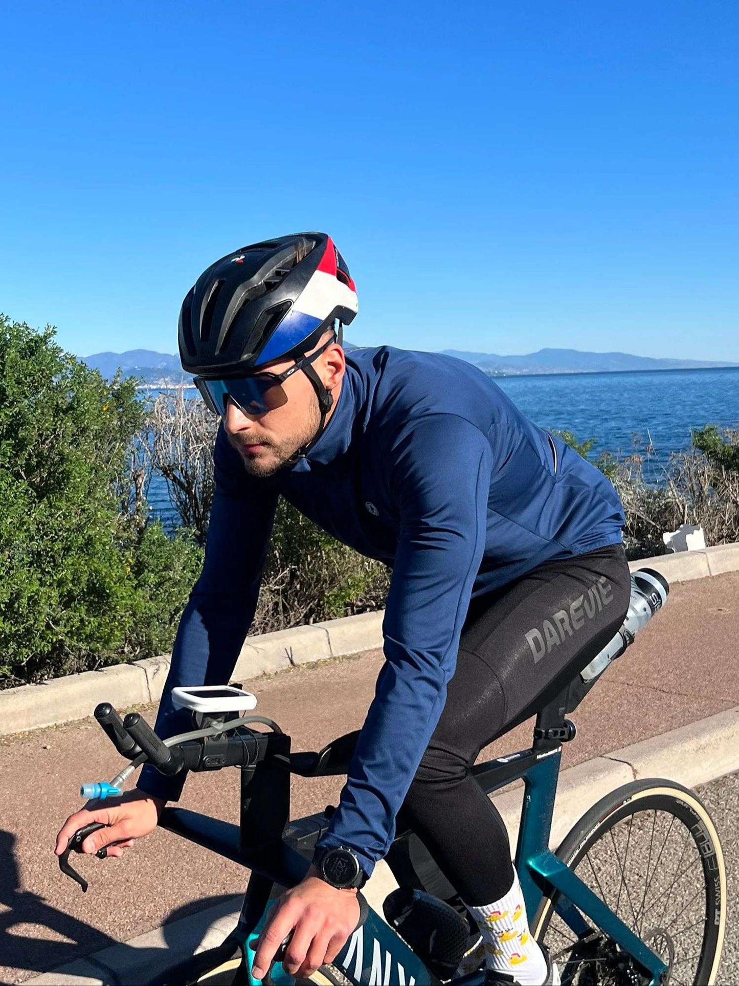 DAREVIE Cycling Jacket Winter Thermal Fleece Cycling Extreme Soft Shell Hot Warm Up Windproof 10 Water Resistance For -5~10 ?