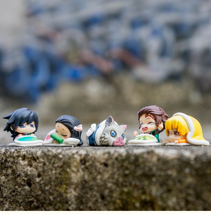 Bonecos Demon Slayer Tomioka Giyuu Agatsuma Zenitsu Kamado Tanjirou Kamado Nezuko Hashibira Inosuke Modelo de Boneca Dormindo Presente Infantil