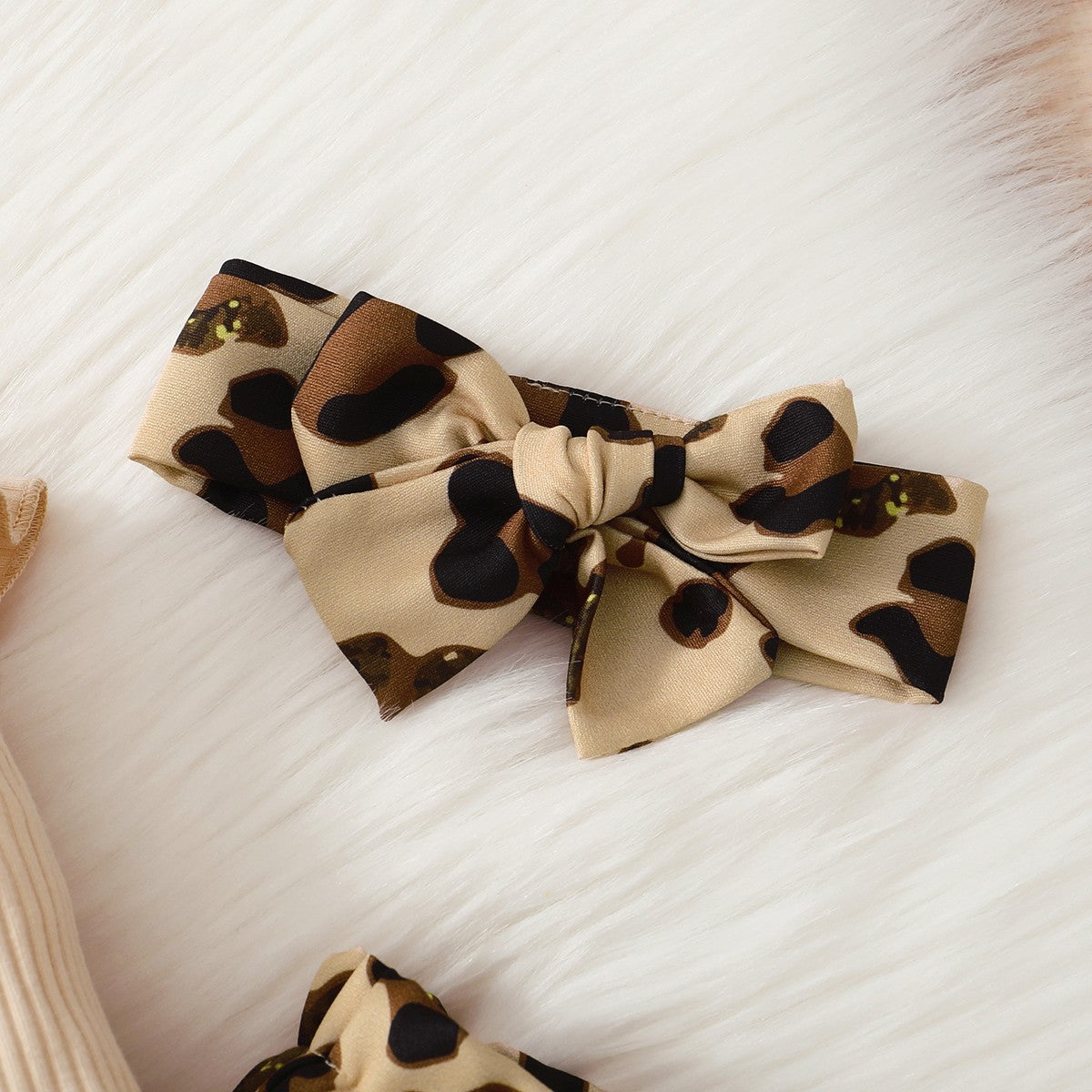 3PCS Newborn Baby Girl Clothes Set Long Sleeved Top+Leopard Pants+Headband Infant Spring Outfits for Toddler Girl 0-18 Months