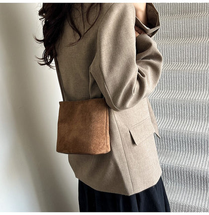 Design PU Suede Leopard Shoulder Bags for Women 2025 New Winter Crossbody Bag Females ?Luxury Handbags and Purses Bucket