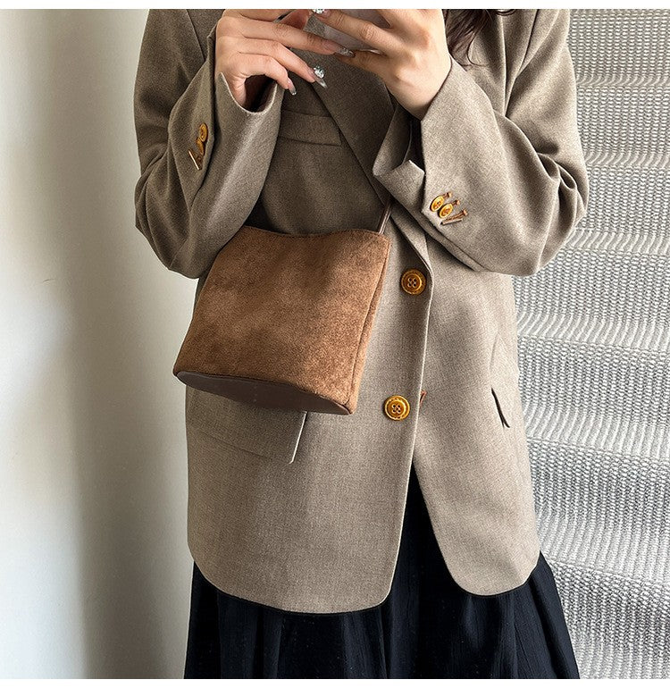 Design PU Suede Leopard Shoulder Bags for Women 2025 New Winter Crossbody Bag Females ?Luxury Handbags and Purses Bucket