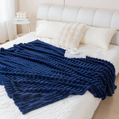 1pc soft and skin friendly warm blanket, suitable for bedrooms, sofa covers, camping and travel, multifunctional blanket