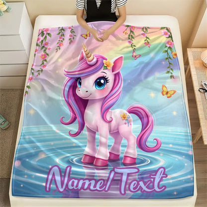 Customizable name cute unicorn pattern flannel blanket suitable for sofa, office, bed, travel, camping, suitable for all seasons
