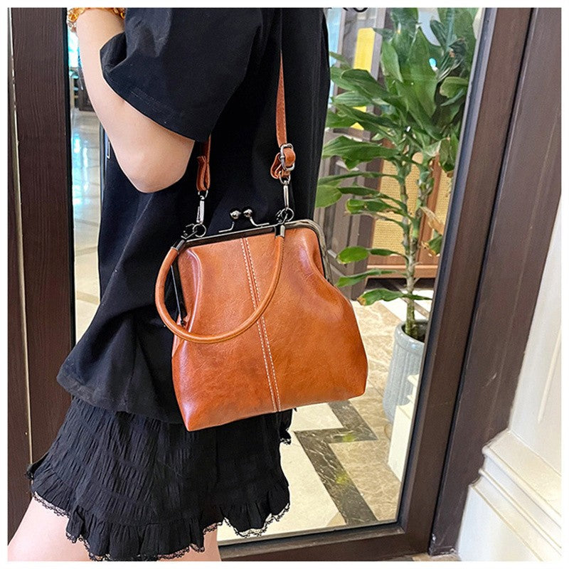 Vintage Style Women Handbag Brown Versatile Designer Shoulder Bag PU Leather Ladys Shell Purses Crossbody Bags
