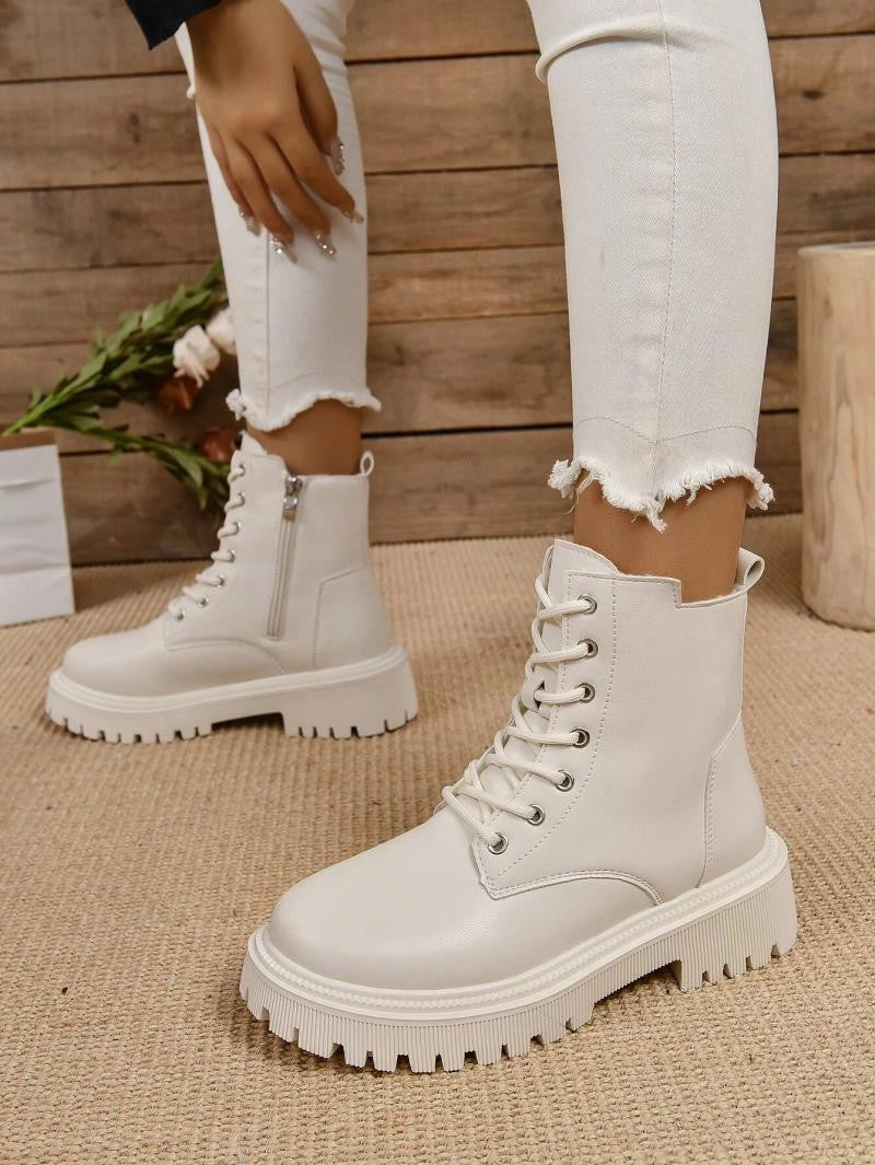 Thick Warm Long Plush Ankle Boots for Women Winter 2024 Lace Up Pu Leather Motorcycle Boots Woman Plus Size Short Booties Shoes