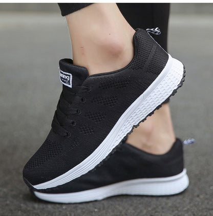 Women's Sneaker 2025 New Fashion Breathable Trainers Comfortable Sneakers Mesh Fabric Lace Up Women's Tennis Shoes For Women