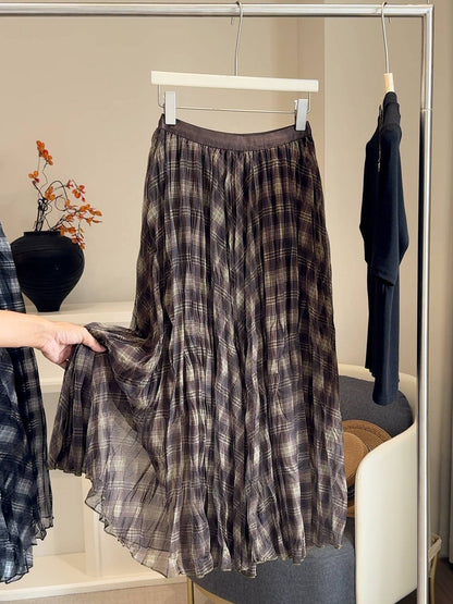 Mesh splicing color blocking plaid midi skirt for women in autumn 2025, new high waisted drape pleated loose umbrella skirt