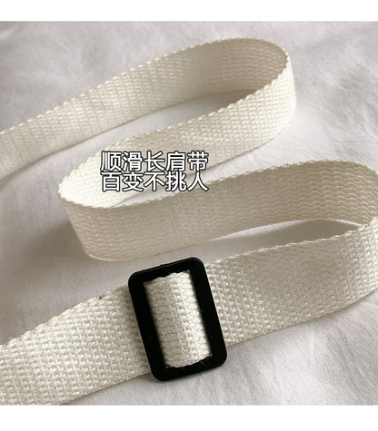 Cute Strawberry Shoulder Bag Casual Zipper Trendy Crossbody Bag Tote Handbag for Women Girls Travel Work Messenger Bag Handbags