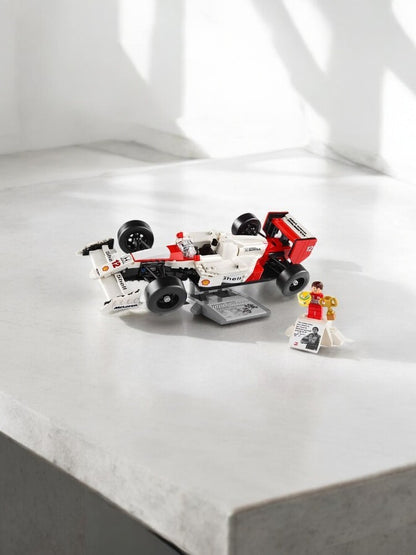 LEGO 10330 ícone McLaren MP4/4 e kit de modelo de carro miniatura personagem Ayrton Senna, adequado para presentes de Natal para maiores de 18 anos