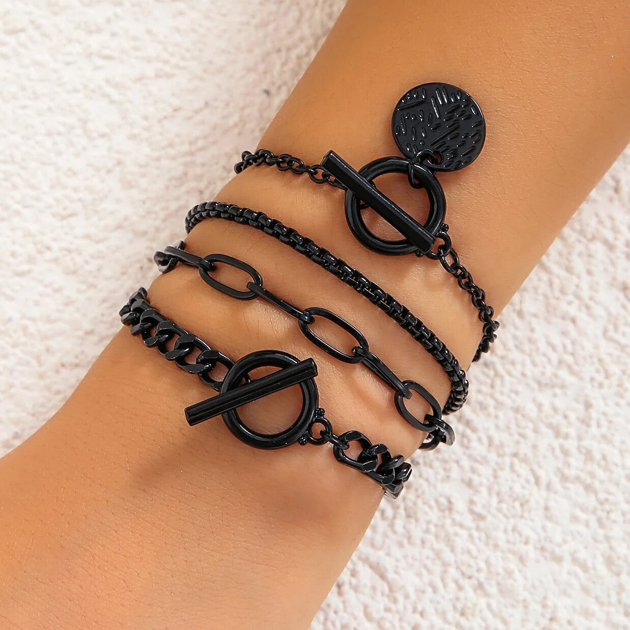Pulseira Punk Cubana com Pingente de Moeda para Mulheres na Mão Vintage com Fivela OT Corrente Cobra Charme Pulseiras Presente para Casais
