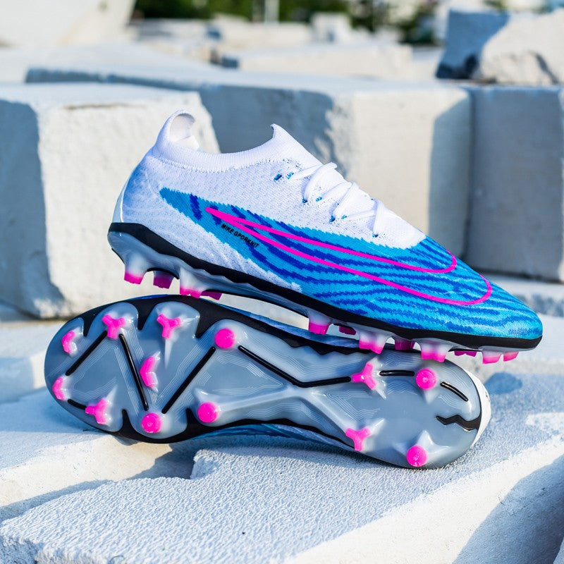 High Quality Ultralight Men ‘s Soccer Shoes Non-Slip Turf Soccer Cleats Kids TF/FG Training Football Boots Chuteira Campo