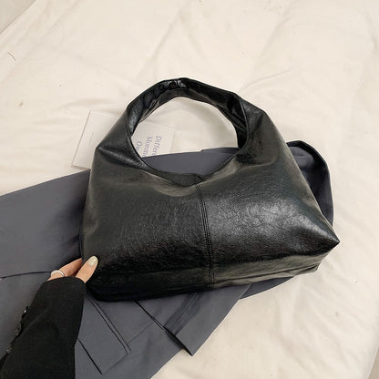 LEFTSIDE Design Large PU Leather Hobo Underarm Bags Lady Winter Shoulder Bag for Women 2024 New Trend Y2K Handbags and Purses