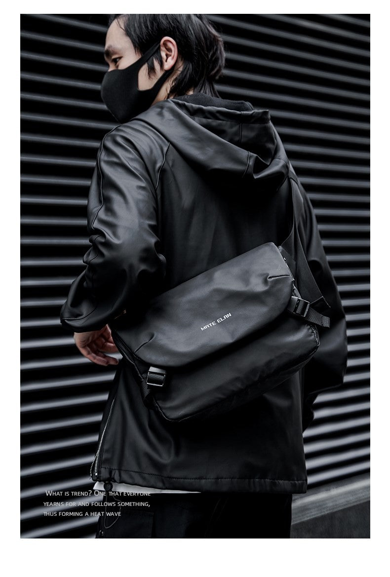 Waterproof Crossbody Bag Men Large Capacity 15 inch Laptop Fashion Shoulder Bag Solid Black Light Portable Anti-theft Zipper Bag