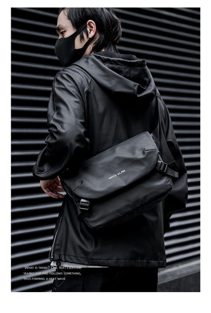 Waterproof Crossbody Bag Men Large Capacity 15 inch Laptop Fashion Shoulder Bag Solid Black Light Portable Anti-theft Zipper Bag