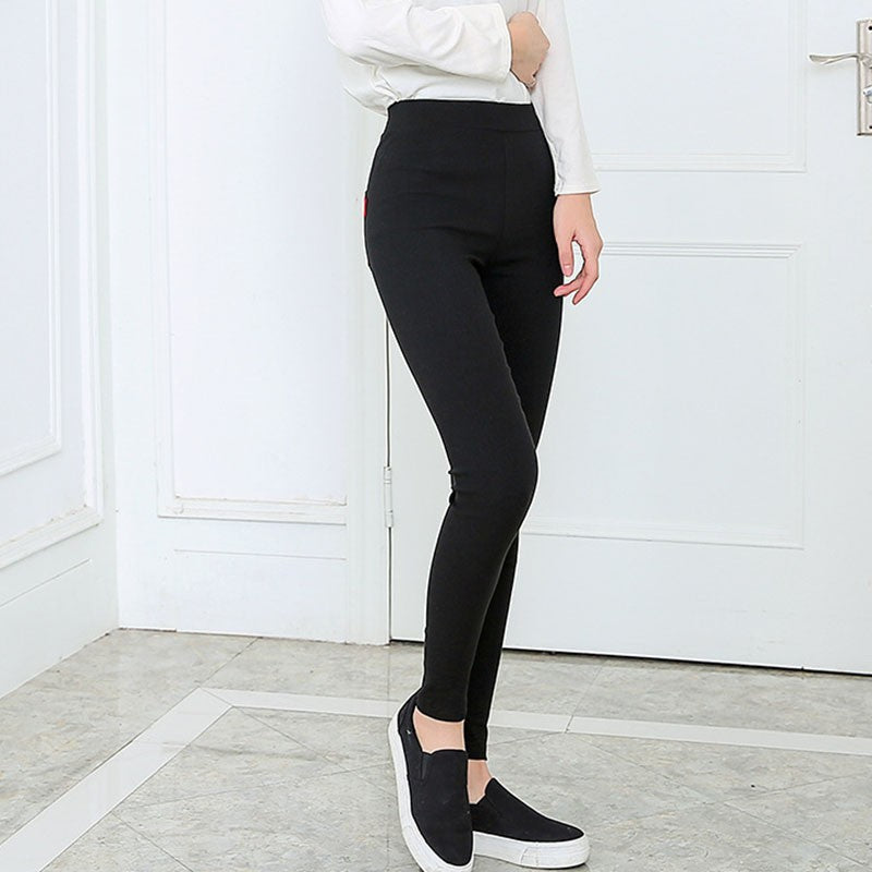 2025 New Autumn Black Pencil Pants Women Korean Style Tight Stretch Office Lady Denim Pants Elegant Comfy Ankle Length Jeans