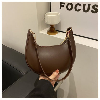 New Fashionable High-end Moon-shaped Baseball Bag Showing Luxury Women's Single Shoulder Bag Elegant lady Handbags bolso mujer