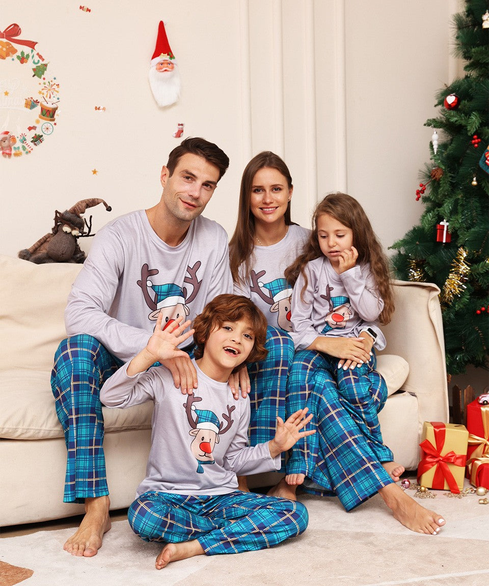 Family Matching Xmas Pajamas Outfits Set Deer Printed 2026 Christmas Family Look Same Adult Kids Mother Daughter Pyjamas Clothes