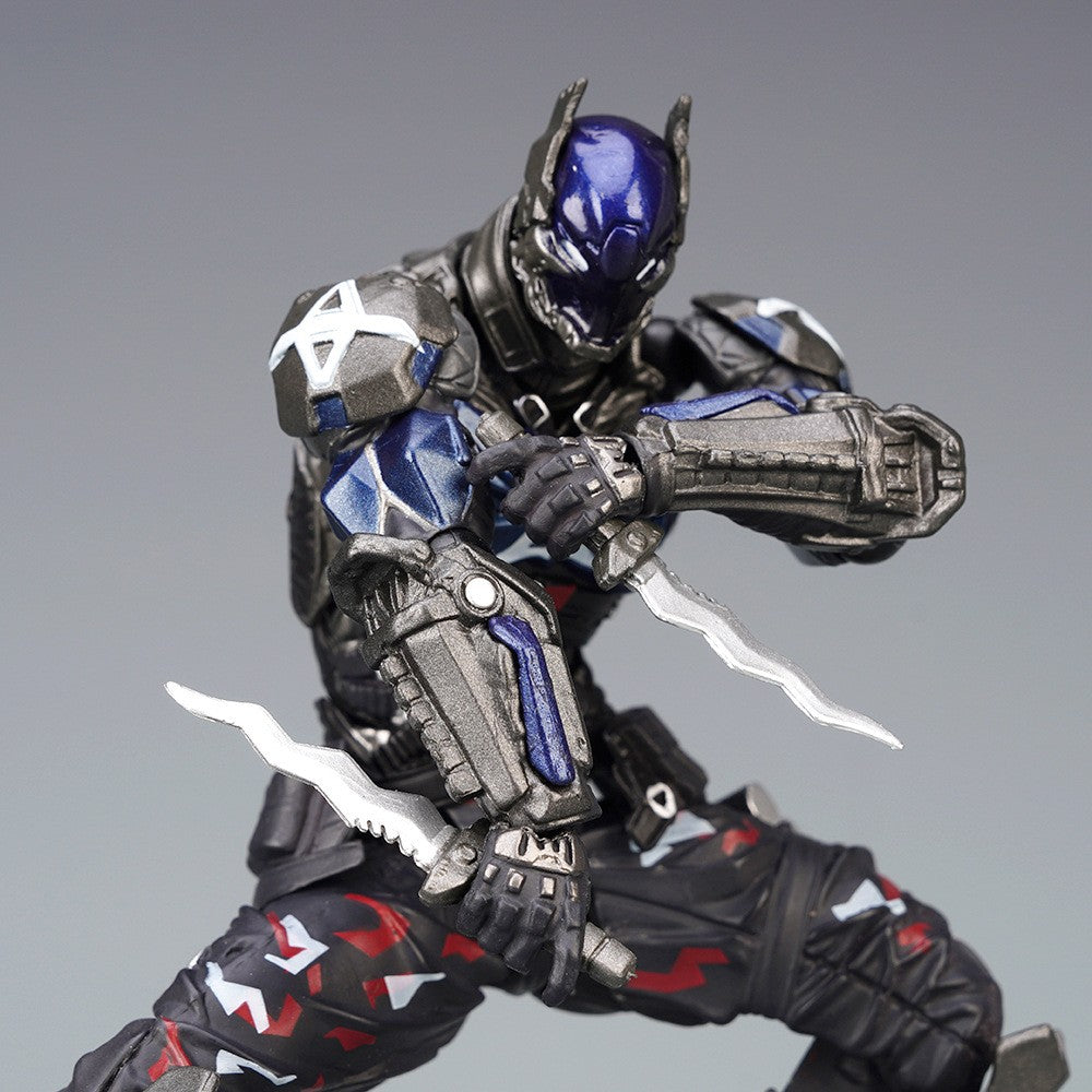 AMAZING YAMAGUCHI Action Figure Arkham Knight Batman Red Hood Robin Jason Todd Figuarts Game Model Toy Collection Christmas Gift