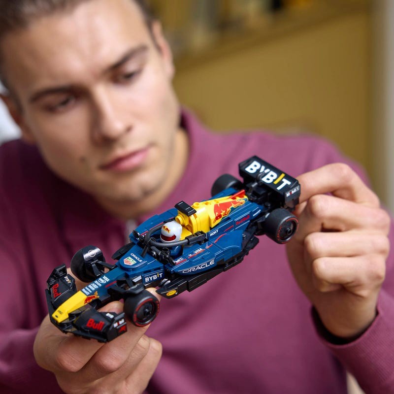 LEGO® Speed Champions Oracle Red Bull Racing RB20 Carrinho de Corrida F1® Brinquedo para Maiores de 18 anos 77243 251 Peças Presente de Aniversário