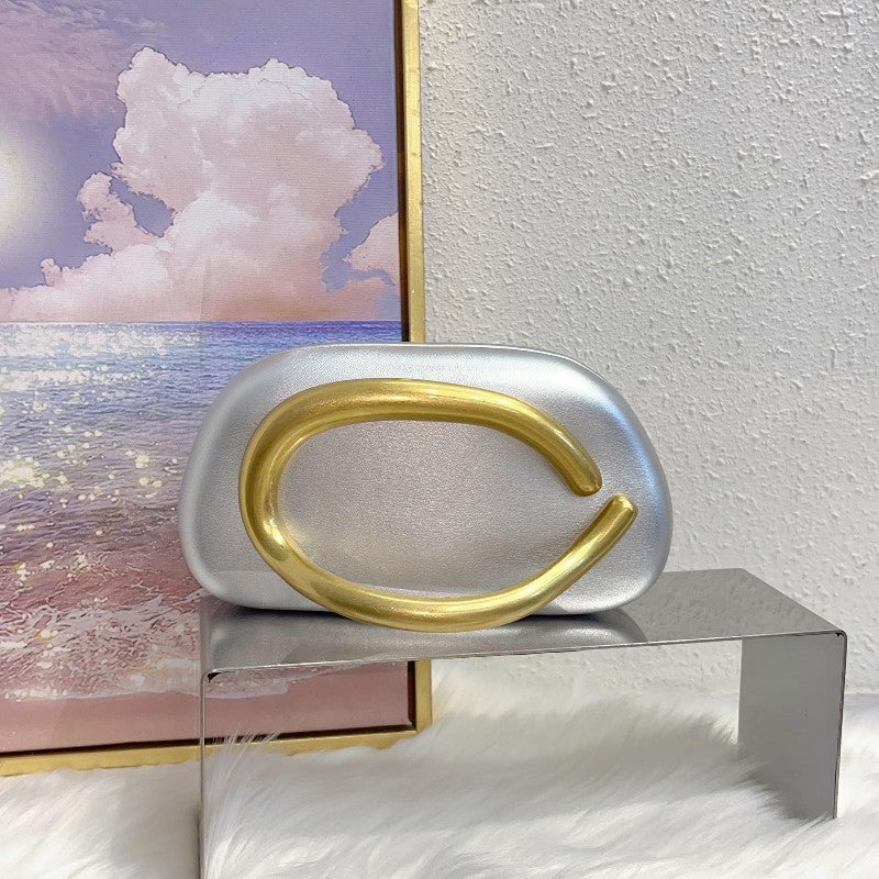 Brand Z Clutch Bag Metal Handle Design Luxury Evening Lipstick Bag Round Box Chain Bag Elegant Woman Shoulder Messenger Bags