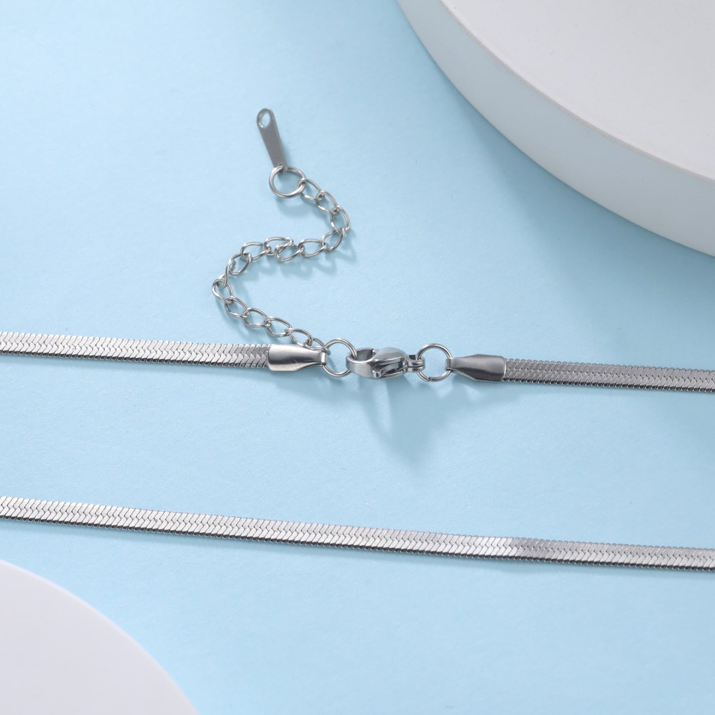 Colar com Corrente de Cobra de Aço Inoxidável Skyrim para Mulheres e Homens, Gargantilha Espinha de Peixe Cor Dourada, Colares, Joias Tendência 2025, Presente Quente