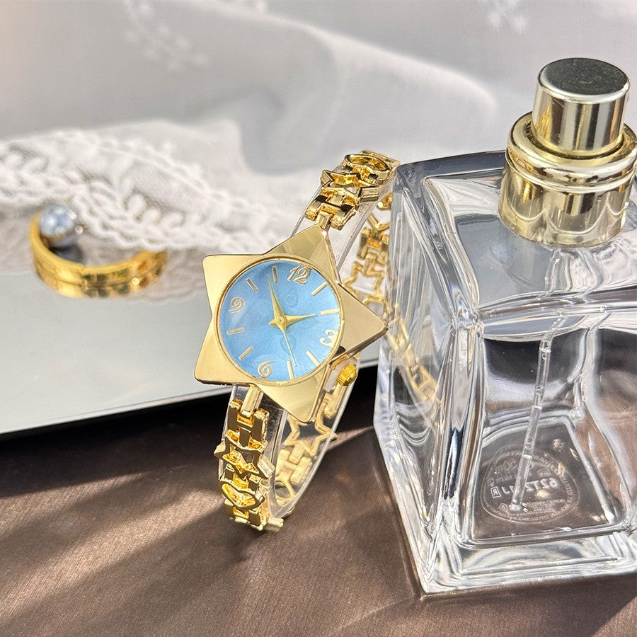 New Creative Fashion Minimalist Holiday Star Bracelet Watch Jewelry High-End Ladies Quartz Watch Elegant Timepiece Accessory