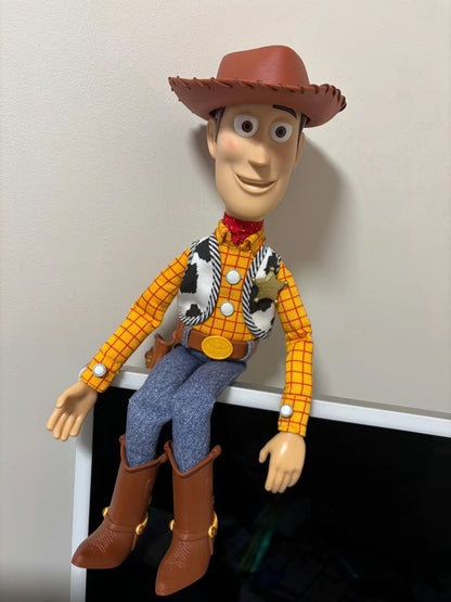 Quente 40cm Disney Pixar Toy Story Bonecos de Ação Woody Filme Inglês Som Personagem Boneco de Pano Caubói Presente de Aniversário Para Crianças