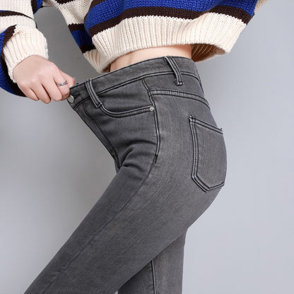 New Women Thermal Jeans Winter Snow Warm Plush Stretch Jeans Lady Skinny Thicken Students Denim Pants Fleece Mom Fur Trousers