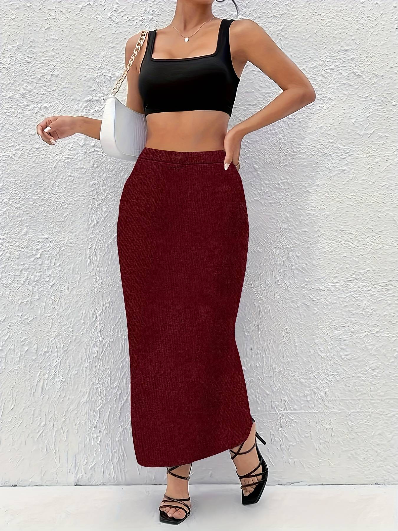 New autumn and winter 2024 plus size women's skirt with gentle, elegant and temperament style, slit design and solid color.