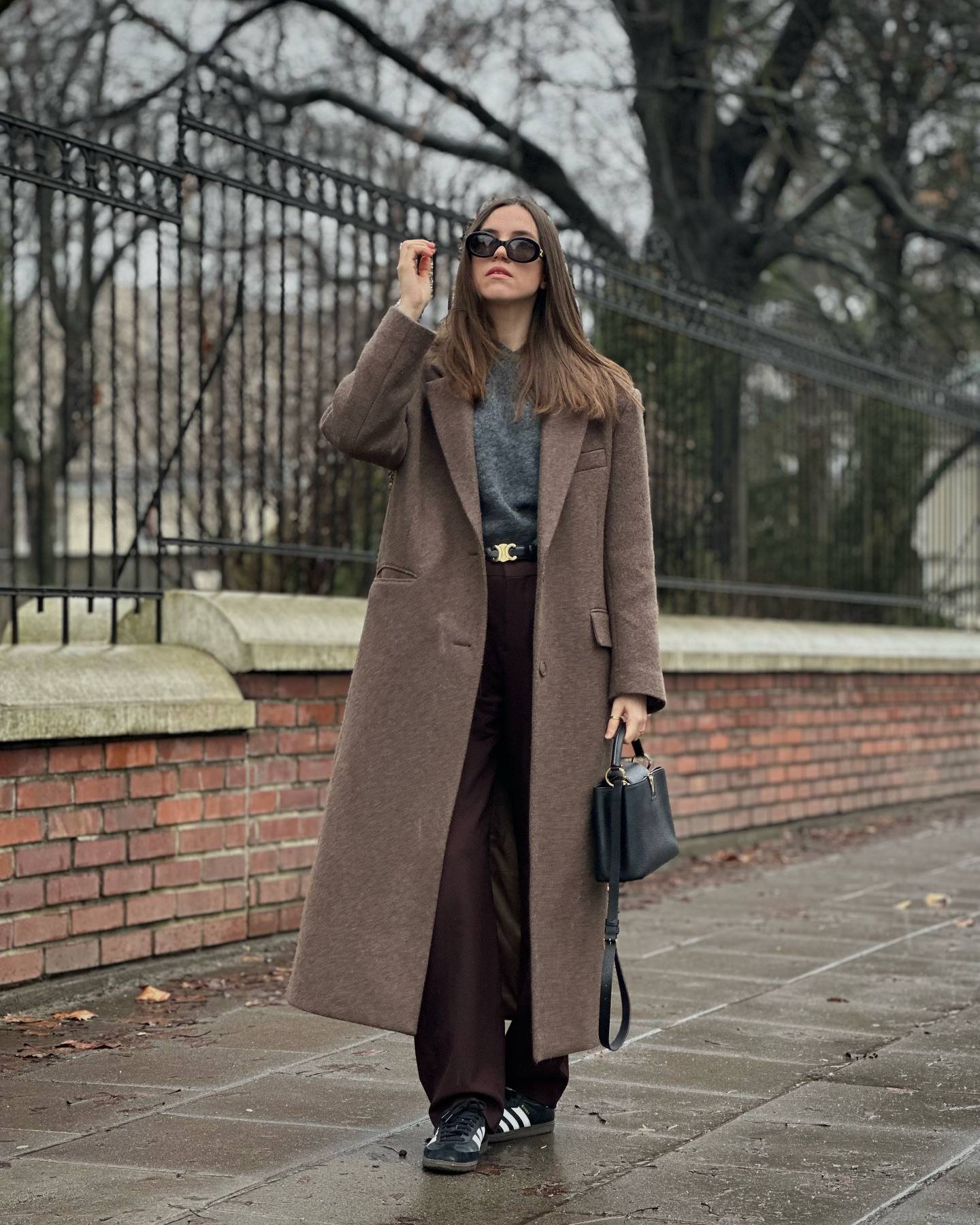 Women Elegant Shoulder Pad Wool Blend Overcoat Brown Lapel Single-breasted Long Sleeve Coat 2025 Autumn Lady Commuter Outerwear