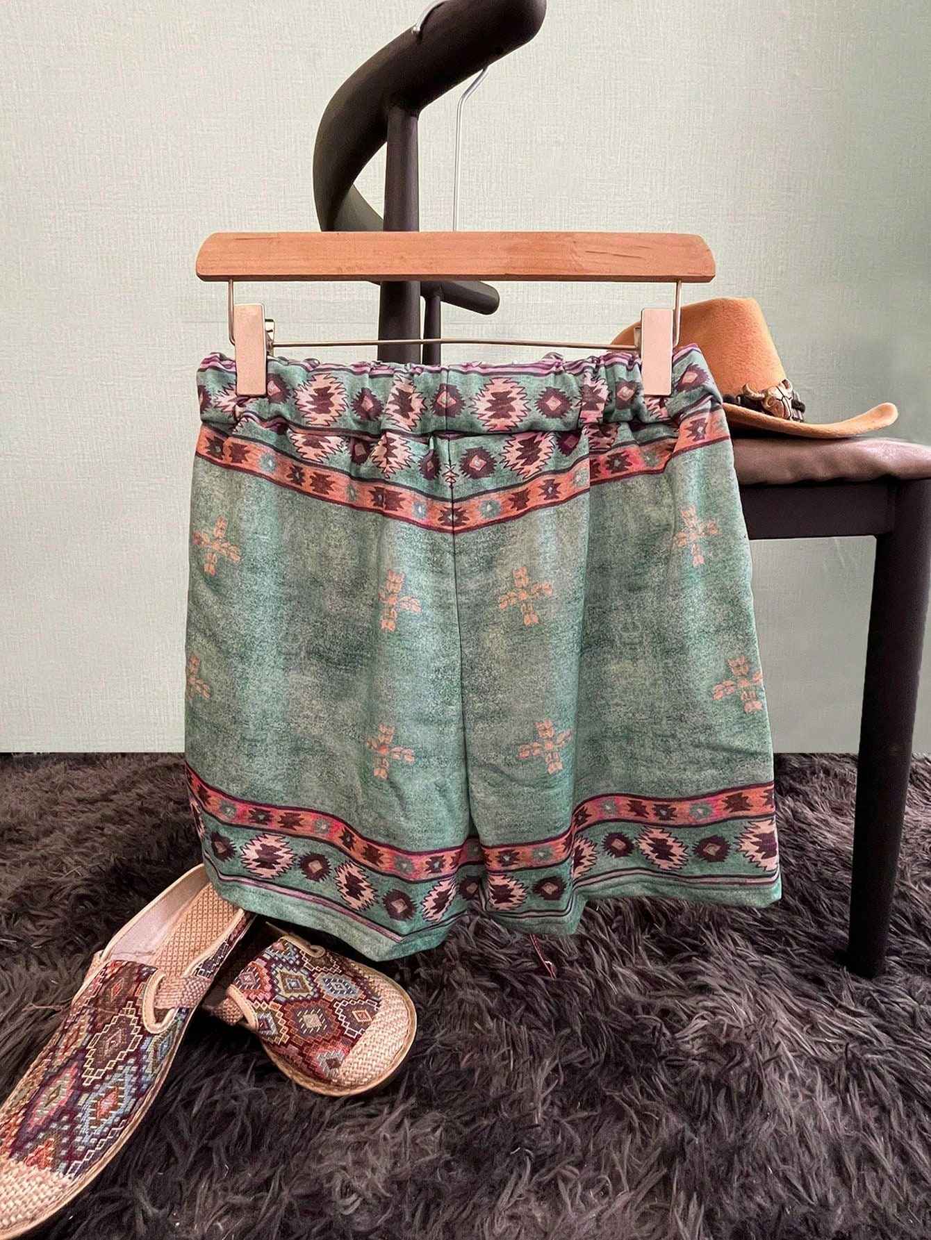 Women's Western Ethnic Resort Style Retro Casual Summer Geometric Pattern Printed Shorts