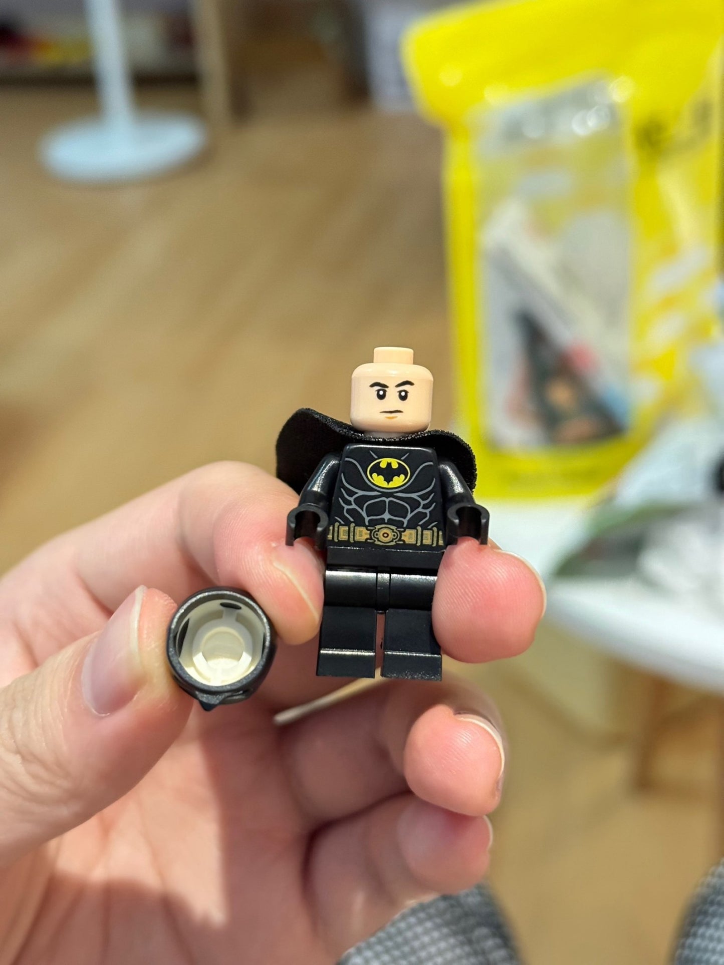 Lego 76265 Batwing: Brinquedo de Blocos de Montar Batman™ vs. O Coringa™ para Crianças de 8+ Anos Presente de Aniversário e Natal 357 Peças