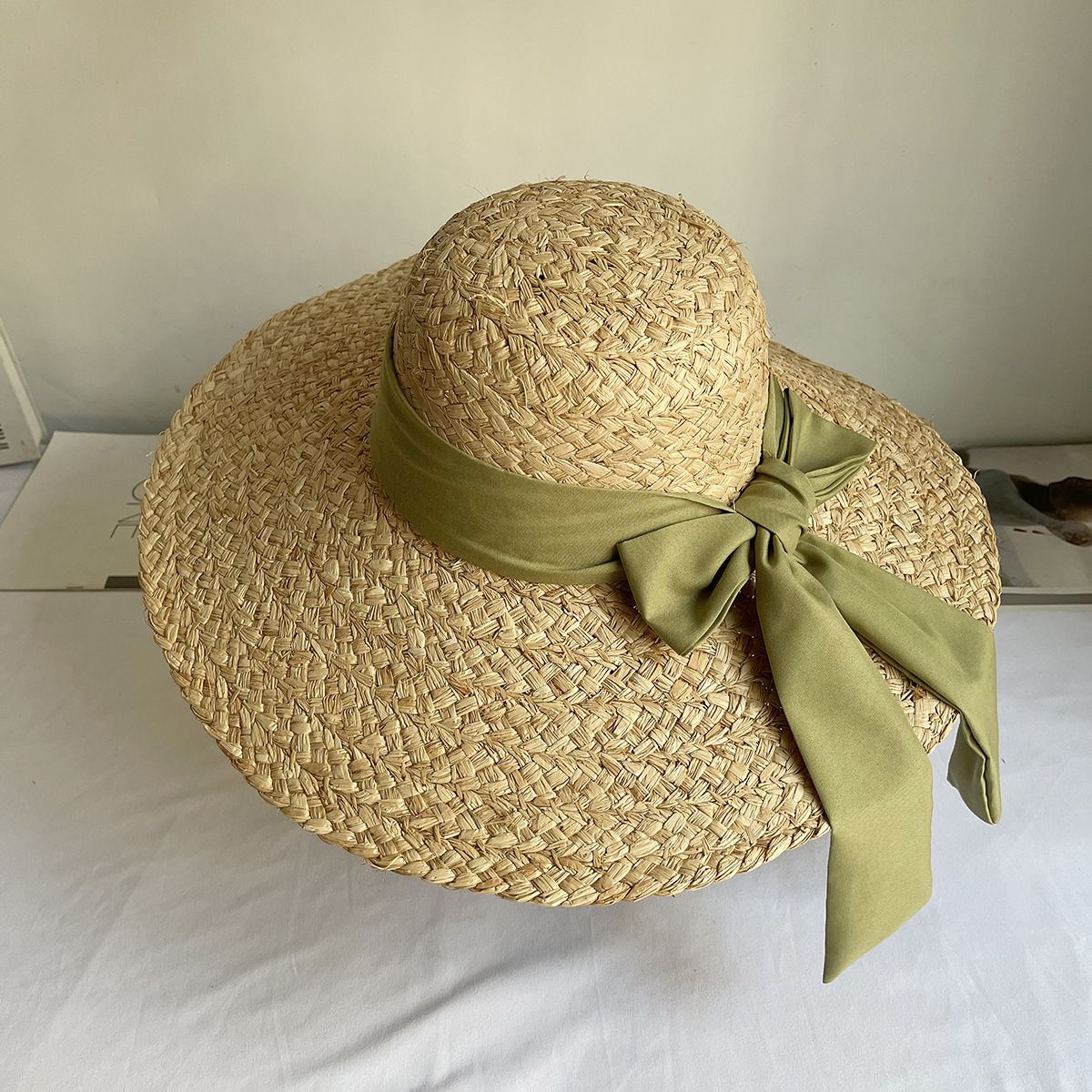 Chapéu de palha Raffite com aba grande para Jazz, chapéu de praia retrô inglês versátil para mulheres com proteção solar, estilo Hepburn, chapéu de senhora francesa