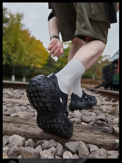 Men's Summer Clogs, Beach Shoes, Non-Slip, Anti-Odor, Baotou Women's Sports and Leisure Driving Sandals, Men's Outdoor River Tracing Shoes, Men's