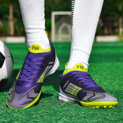 Men Professional Soccer Shoes Society Cleats Outdoor Football Shoes Society Cleats Grass Training Football Field Boots Sneaker