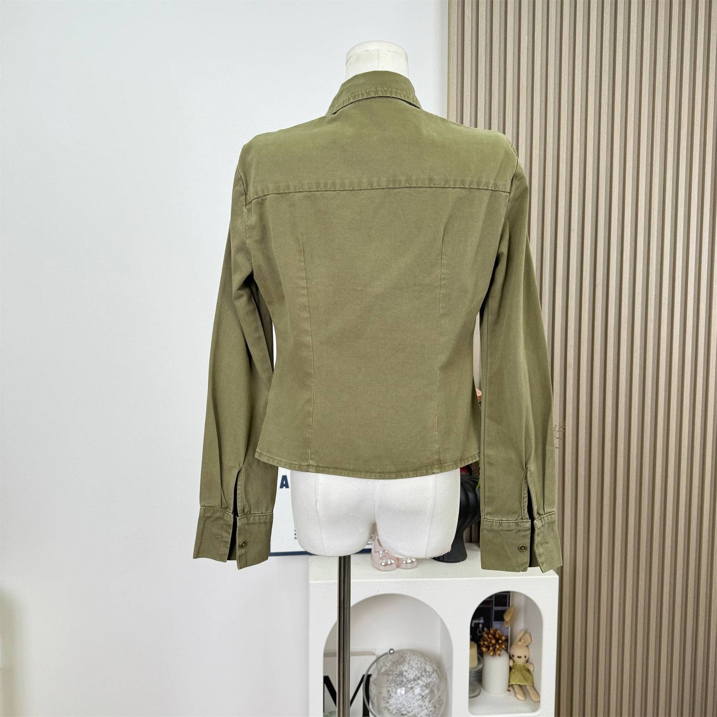 Vintage Distressed Denim Shirt Women's Top Shoulder Flip Collar Long Sleeve V-neck Coat Autumn Initial Old Money Style