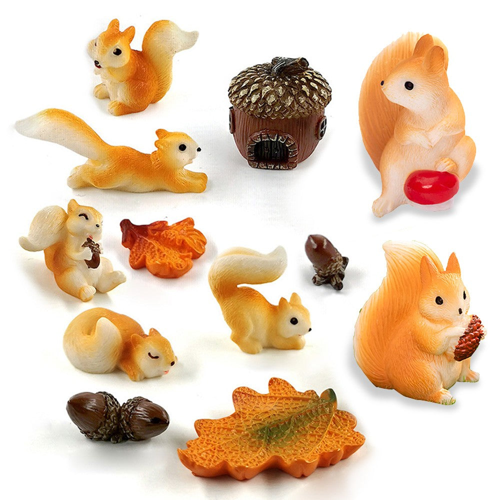 Squirrel Pine cone Leaf Figurine Cartoon Simulated Animal Model Resin Craft Home Miniature Fairy Garden Decoration Accessories