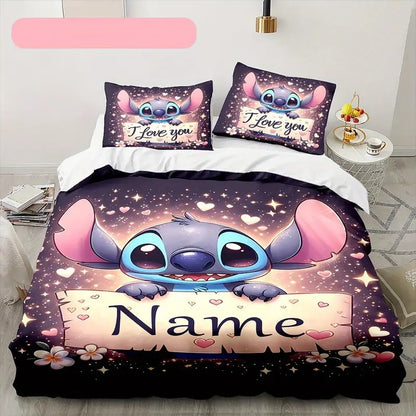 Capa de Edredom Stitch Anime Personalizável com 2 Fronhas Conjunto de Roupa de Cama Personalizado com Nome de Desenho Animado para Mulheres Crianças Adolescentes