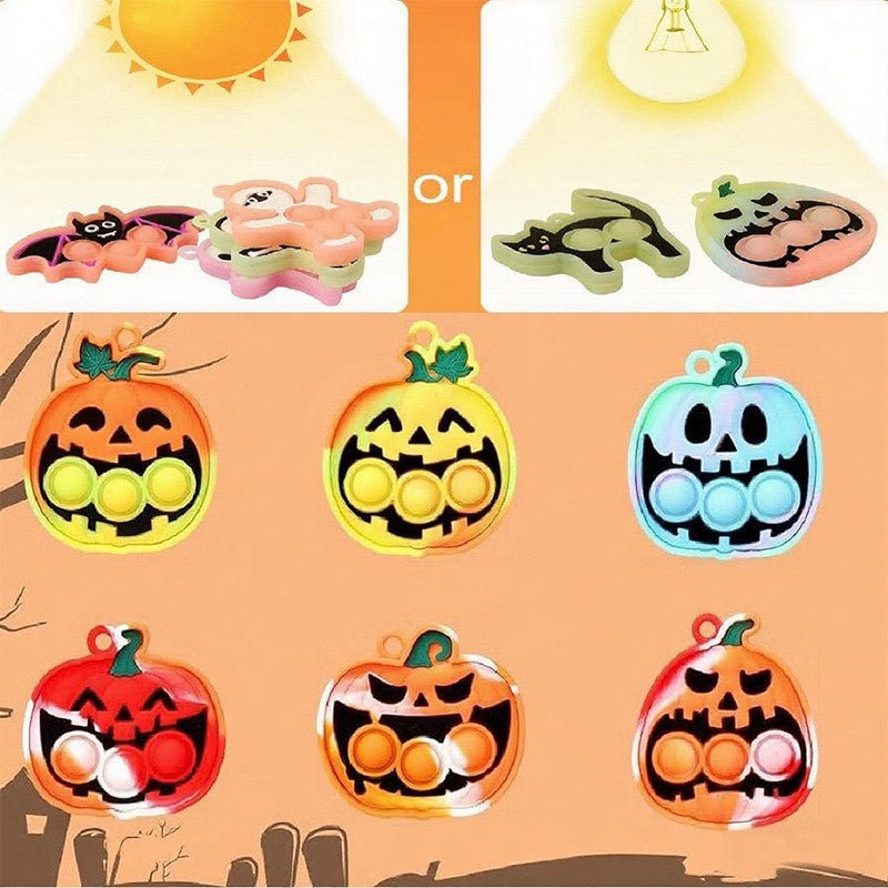 6-24PCS Halloween Mini Silicone Decompression KeychainPumpkin Bubble Backpack Pendant Push Keychains Sensory Toy Halloween Gift