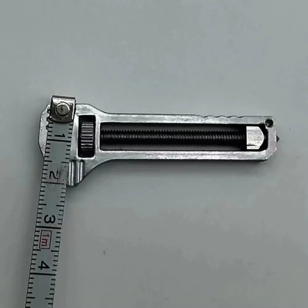 1PC EDC Multiferramenta Compacta Ferramenta Portátil Chaveiro Faca de Bolso Chave de Fenda Multiferramenta Kit de Sobrevivência para Acampamento