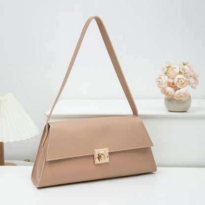 Internet Celebrity Retro Small bag for Women In Autumn and Winter, new trendy crossbody bag, fashionable one shoulder small bags