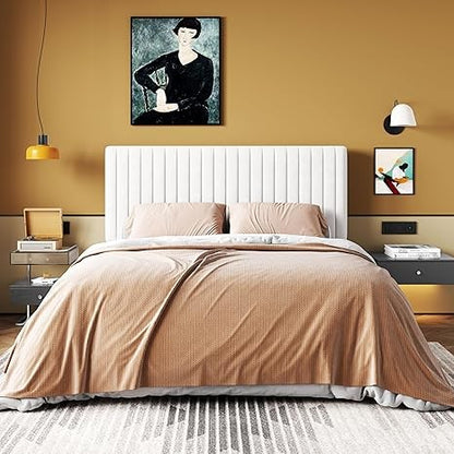 Cama Queen Size com Estrutura Plataforma, Cama Estofada em Veludo Moderna com Cabeceira Ajustável com Capitonê Vertical,