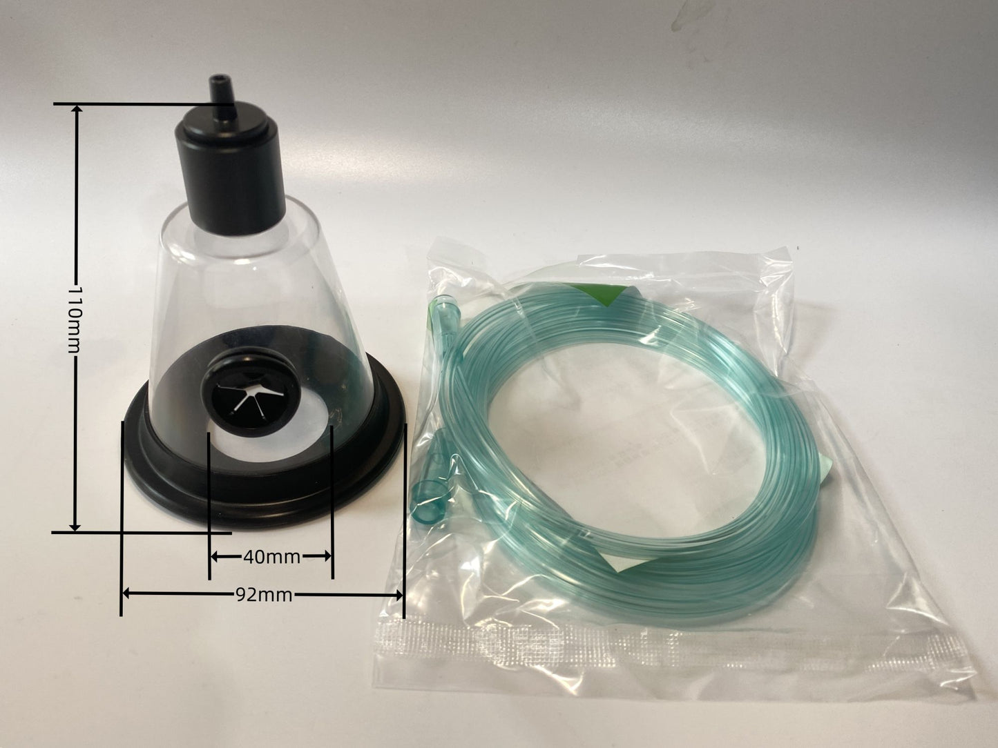 Máscara de oxigênio para cães de estimação, inalação de oxigênio para cães e gatos, experimento de nebulização para animais de estimação, clínica de inalação de oxigênio para animais, primeiros socorros