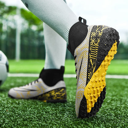 New Men Women Professional Soccer Shoes Unisex Futsal High-quality Football Boots Ultralight Hot Sale Cleats TF/FG Sneakers