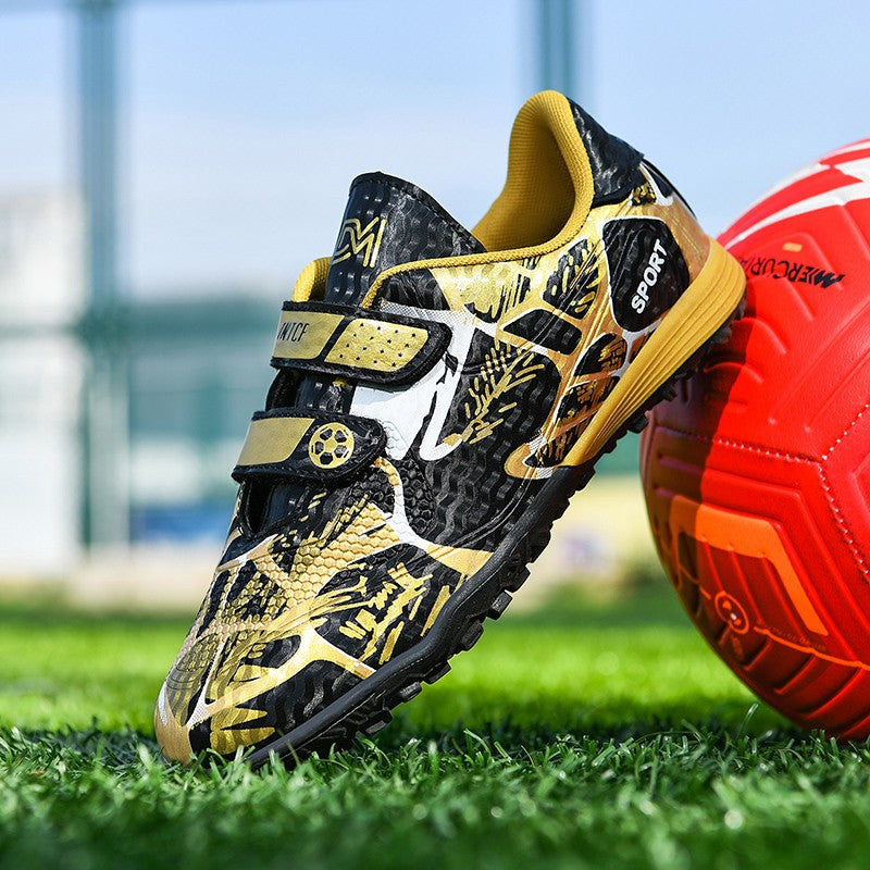 New Kids Football Boots Non Slip Professional Fast Children Football Shoes Original Boys Soccer Shoes Indoor Match Ultralight