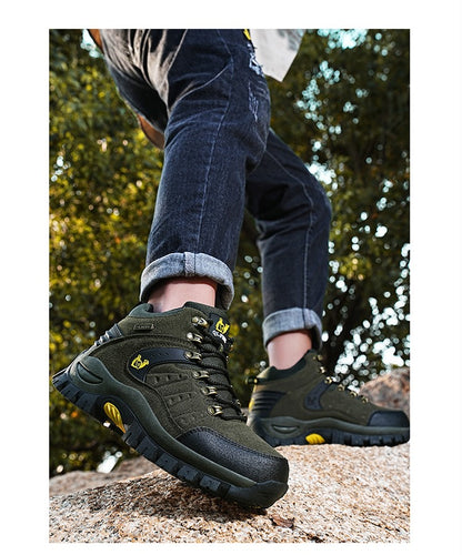 Botas Masculinas Clássicas Modernas para Tornozelo Botas de Caminhada Resistentes ao Desgaste em Camurça de Vaca Tênis de Caminhada Confortáveis Masculinos Sapatos Táticos
