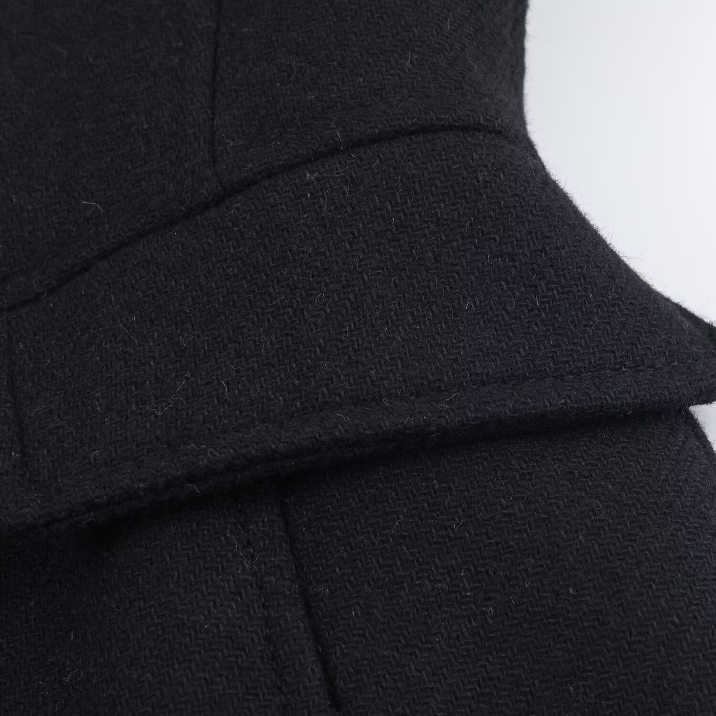 2025 Autumn Winter Women Notched Lapel Double Breasted Overcoat Long Sleeve Elegant High Street Loose Fit Casual Outerwear Jacke