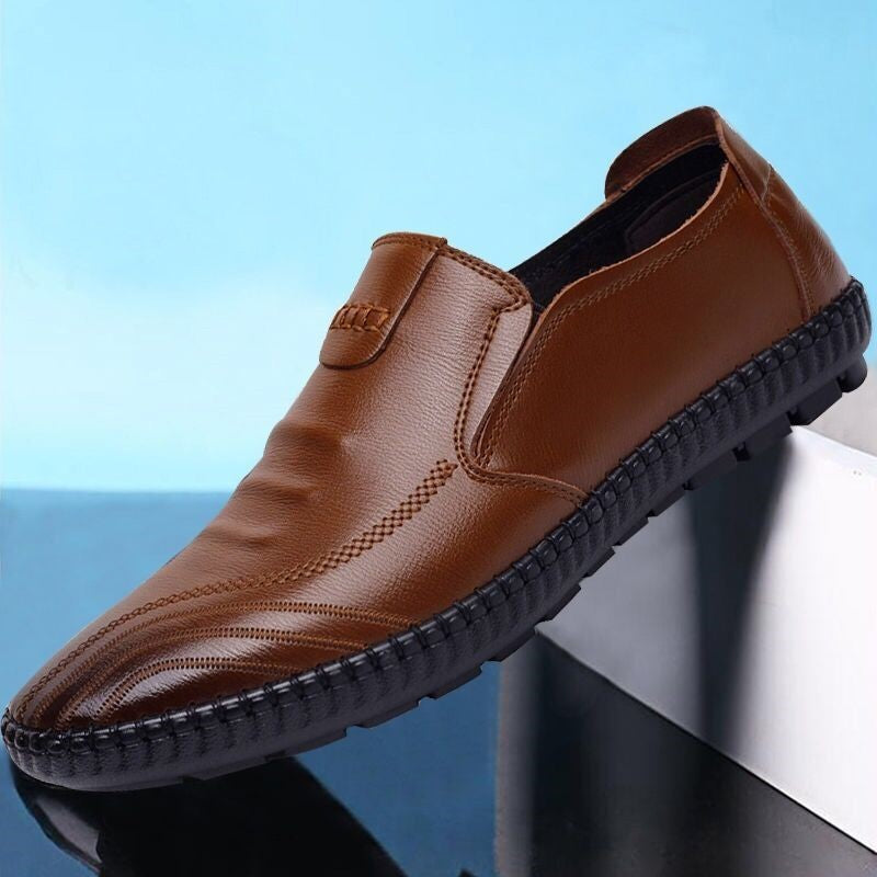 2024 Autumn Casual Men's Shoes Versatile soft leather footwear Fashion comfortable loafers male breathable new flat Zapatos