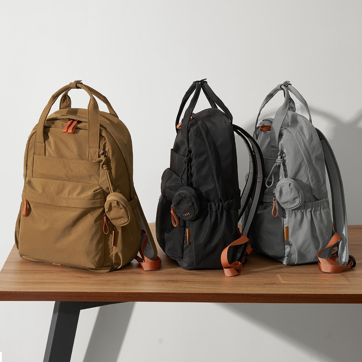 LEFF Women Backpack 15.6 Inch Large Capacity Laptop Backpacks Waterproof Outdoor Commuting Backpack Lightweight Travel Backpacks