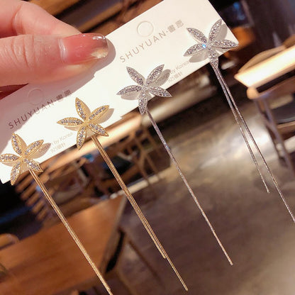 Brincos de Folhas Douradas com Cristal Verde para Mulheres Acessórios Diários de Individualidade Presentes de Joias para o Dia dos Namorados Aniversário